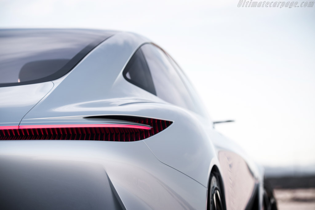 Infiniti Q Inspiration Concept
