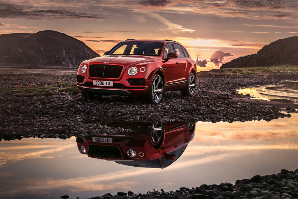 Bentley Bentayga V8