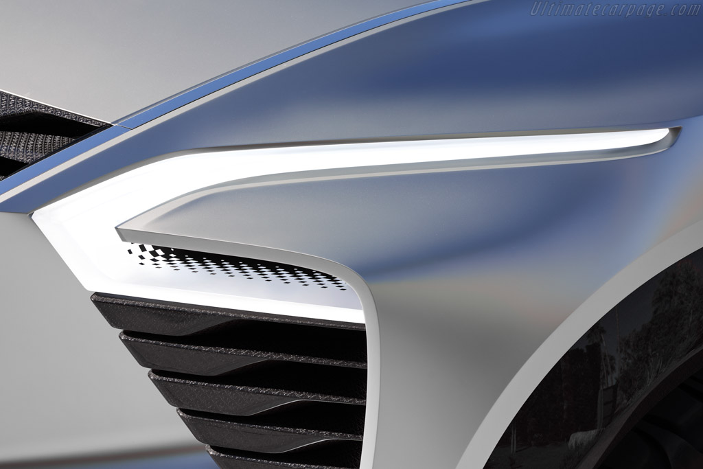 Nissan Xmotion Concept