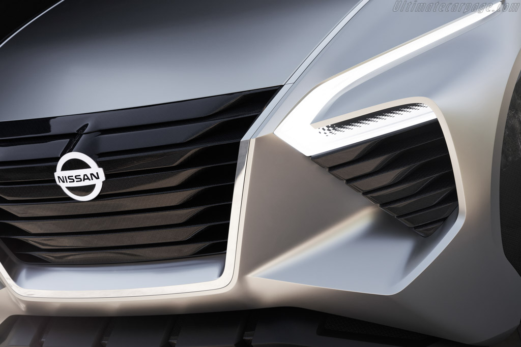 Nissan Xmotion Concept