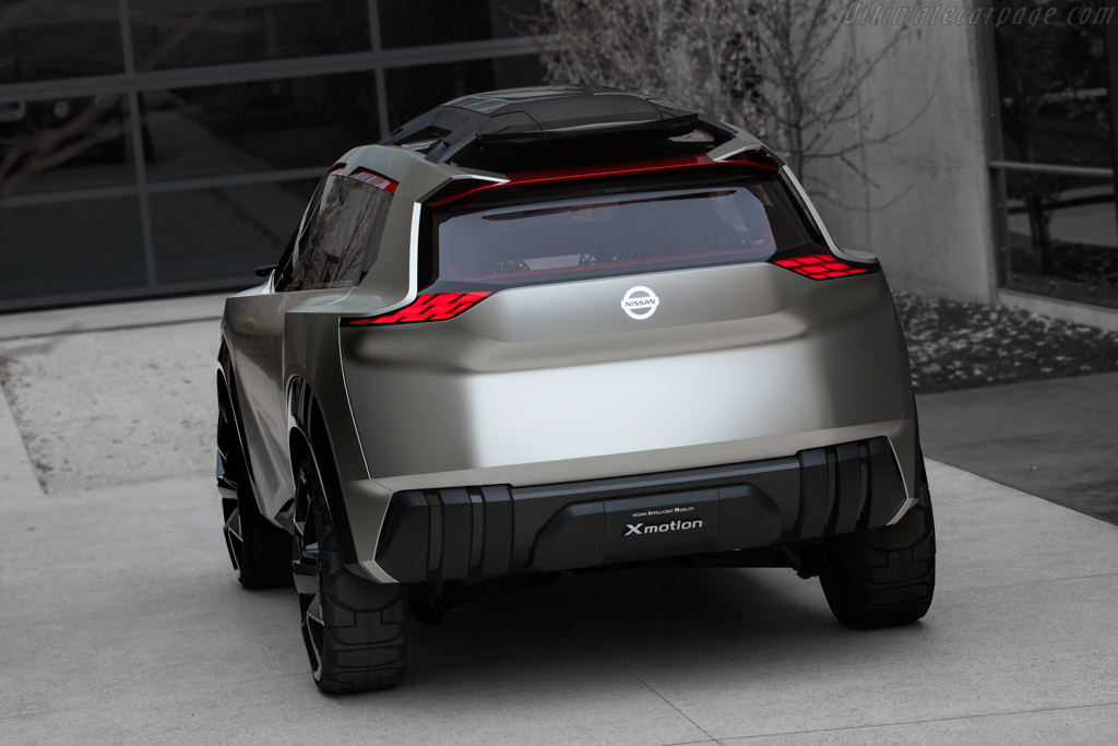 Nissan Xmotion Concept