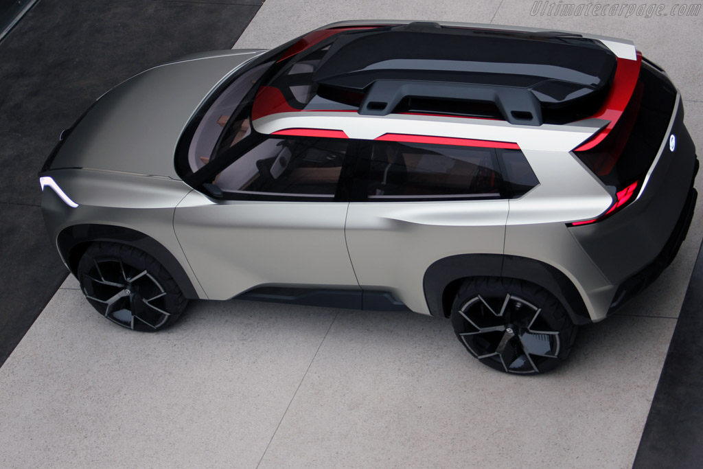 Nissan Xmotion Concept