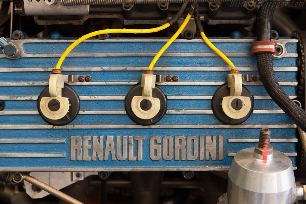 Renault RE40 - Chassis: RE40-04  - 2012 Goodwood Festival of Speed
