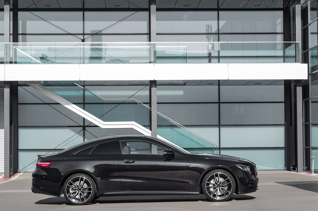 Mercedes-AMG E 53 Coupé