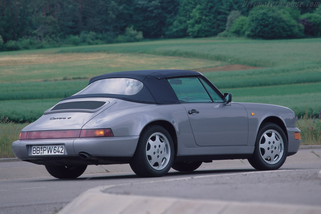 Porsche 911 Carrera 4 Cabriolet