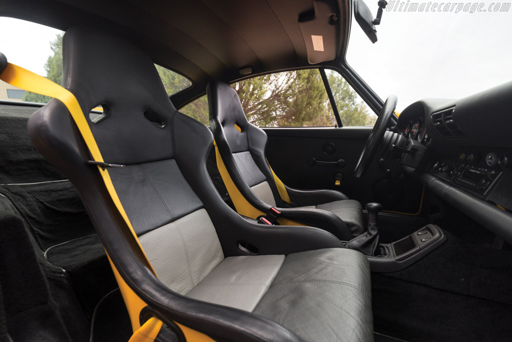 Porsche 911 Carrera RS 3.8
