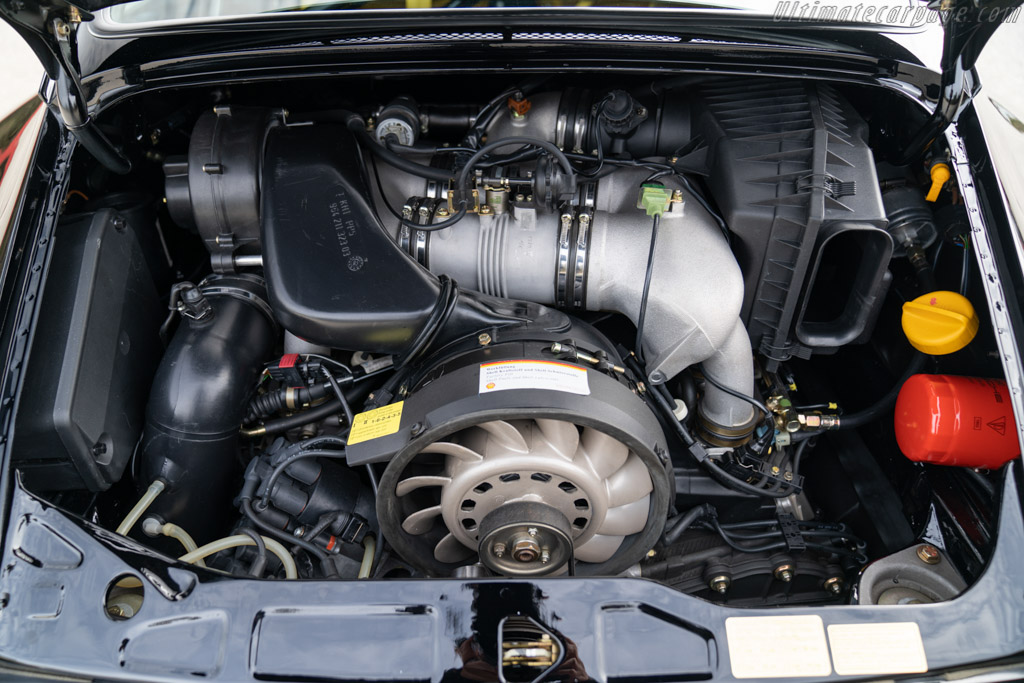 Porsche 911 Carrera RS 3.8