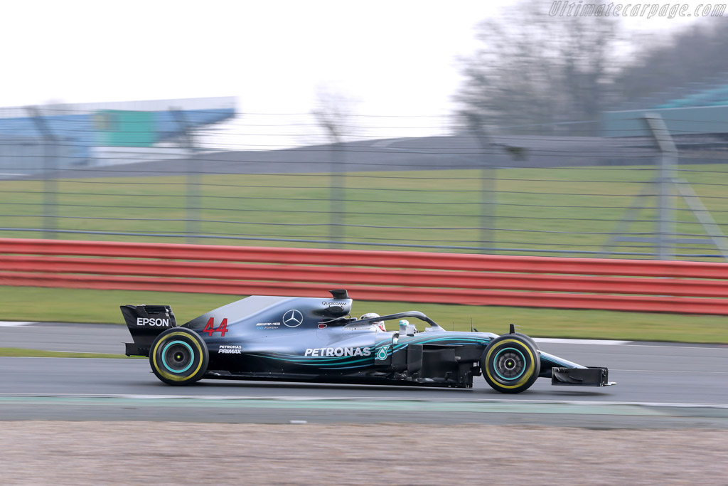 Mercedes-Benz W09 EQ Power+