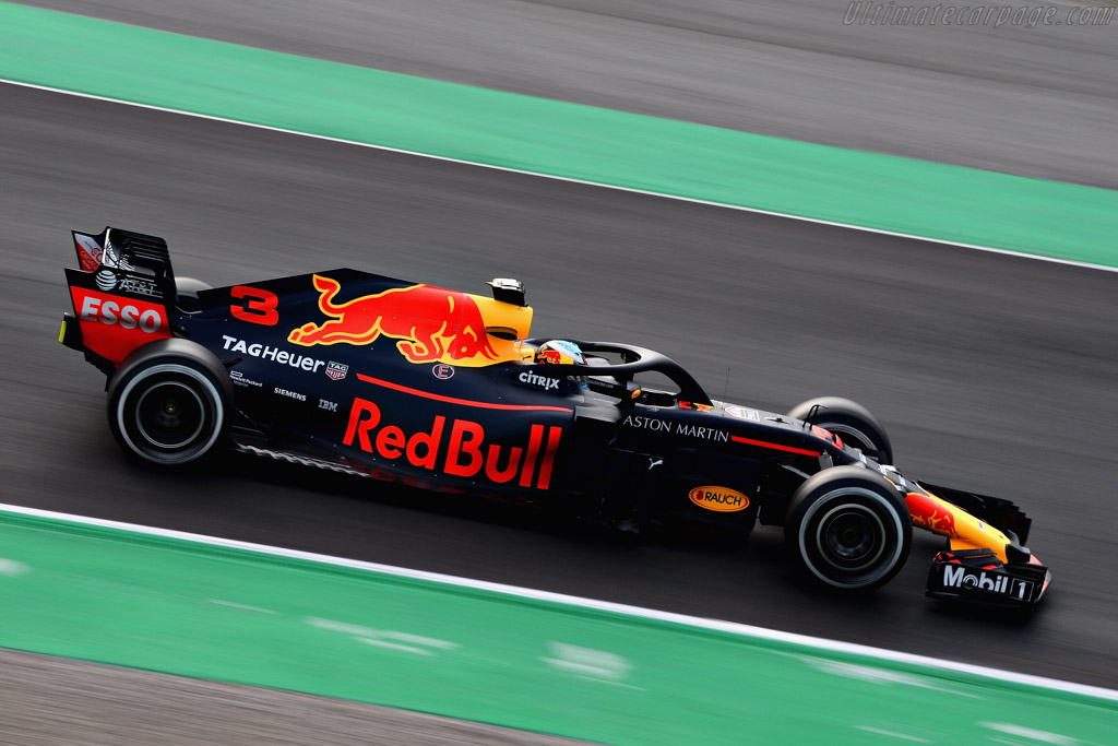 Red Bull Racing RB14 Tag Heuer