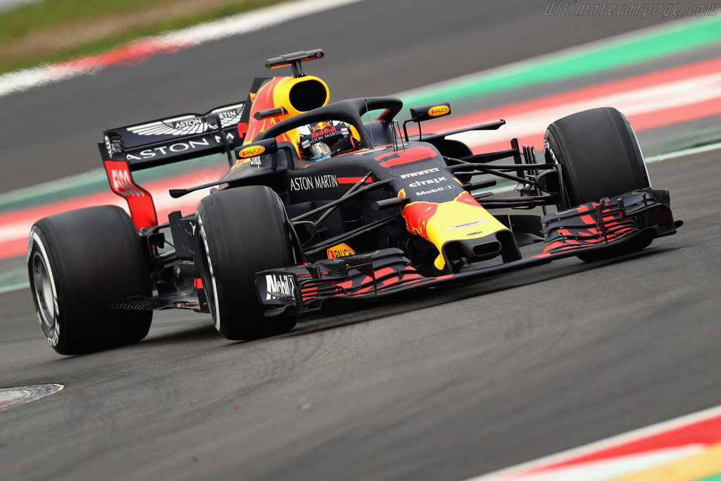Red Bull Racing RB14 Tag Heuer