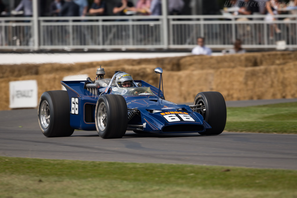 Lola T153 Ford
