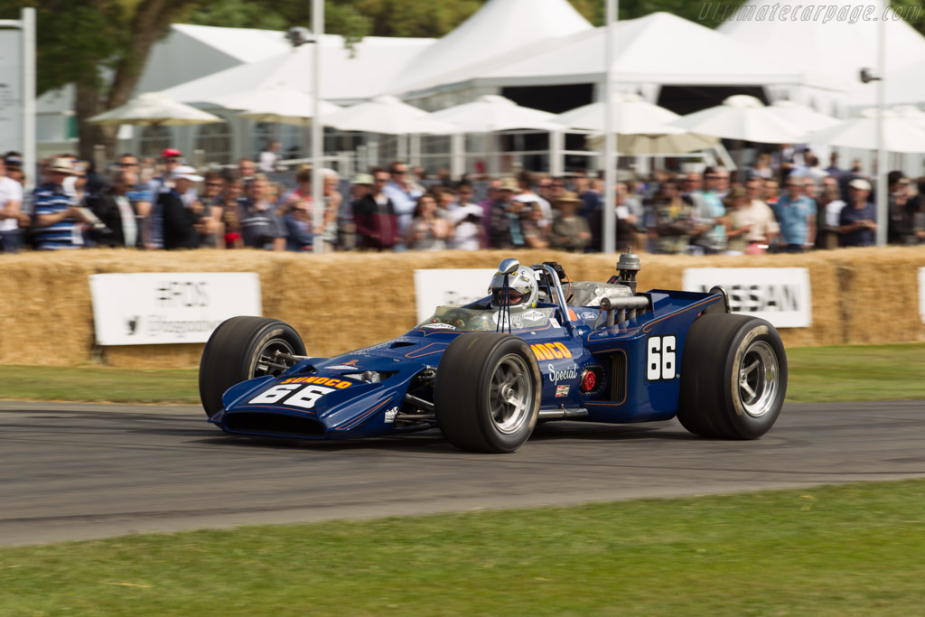 Lola T153 Ford