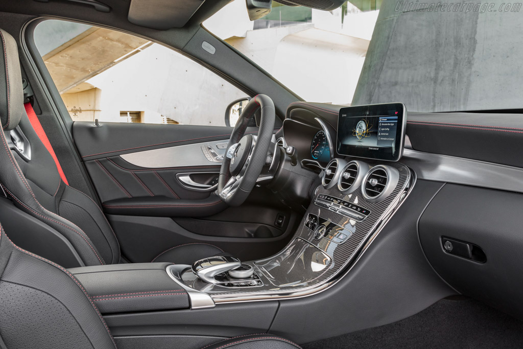 Mercedes-AMG C 43 4MATIC Saloon