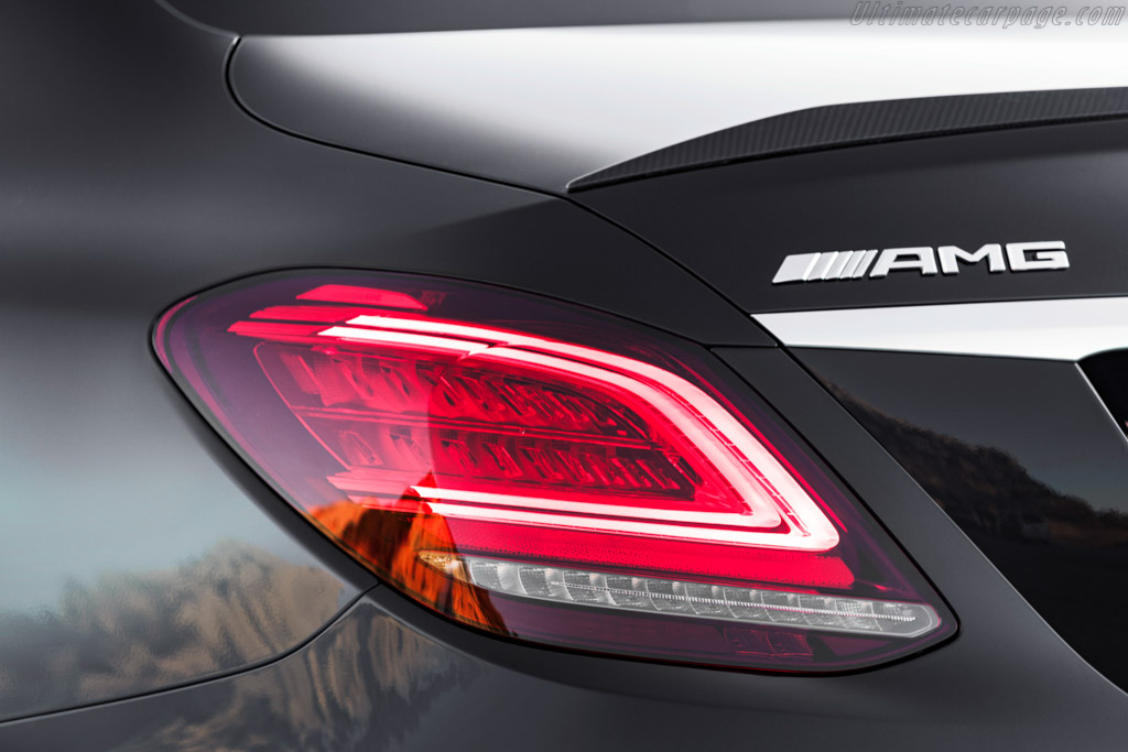 Mercedes-AMG C 43 4MATIC Saloon