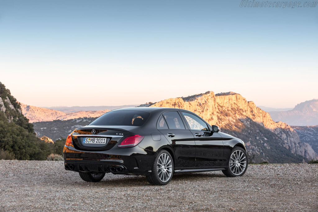 Mercedes-AMG C 43 4MATIC Saloon