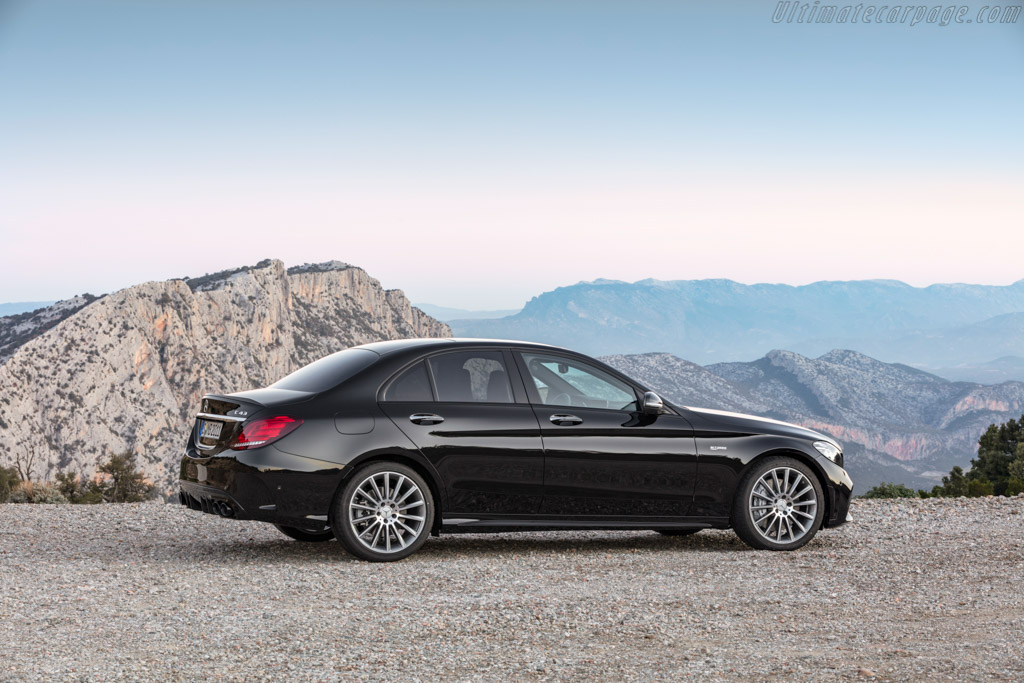 Mercedes-AMG C 43 4MATIC Saloon