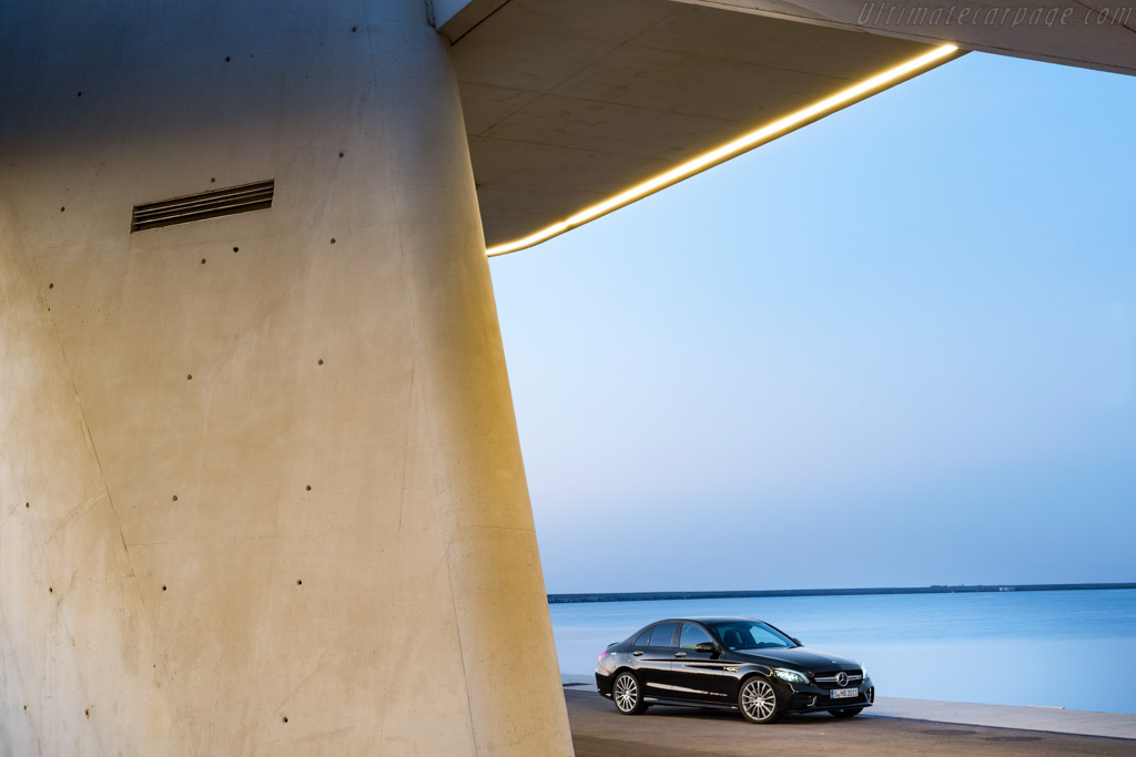 Mercedes-AMG C 43 4MATIC Saloon
