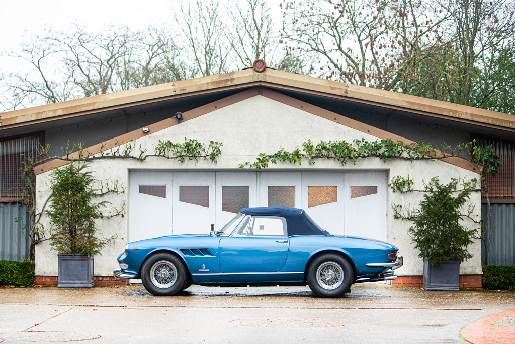 Ferrari 275 GTS