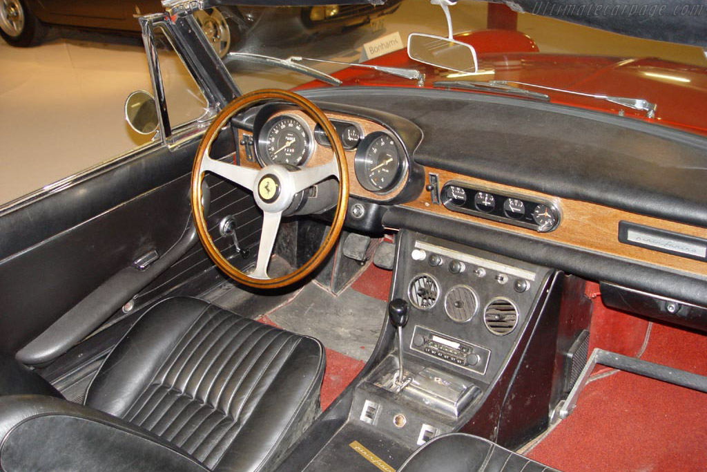 Ferrari 275 GTS