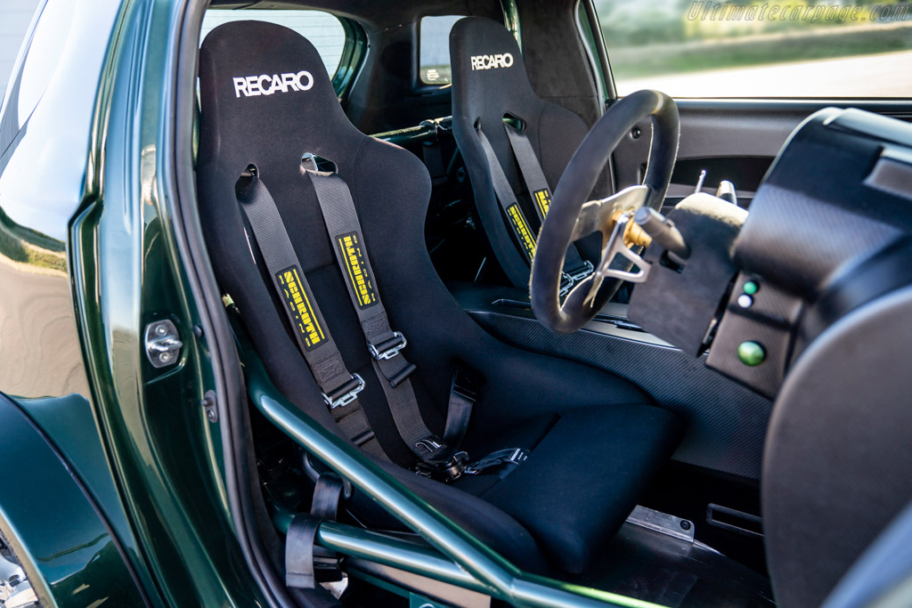 Aston Martin Cygnet V8