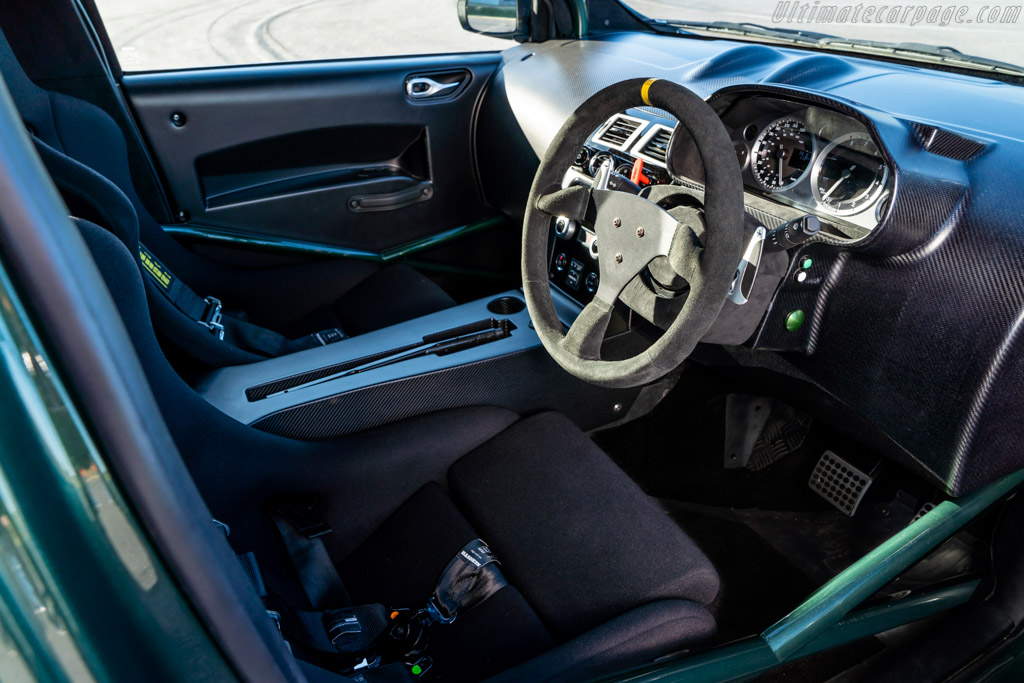 Aston Martin Cygnet V8