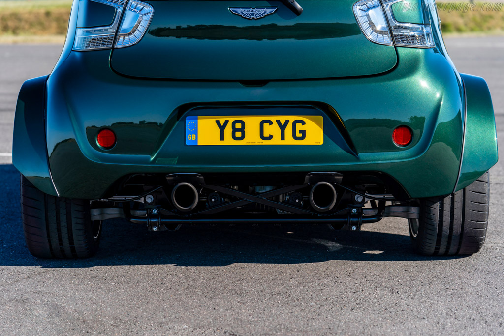 Aston Martin Cygnet V8