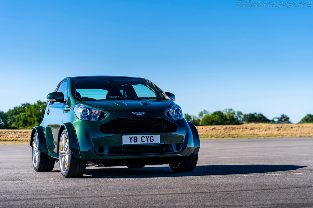Aston Martin Cygnet V8