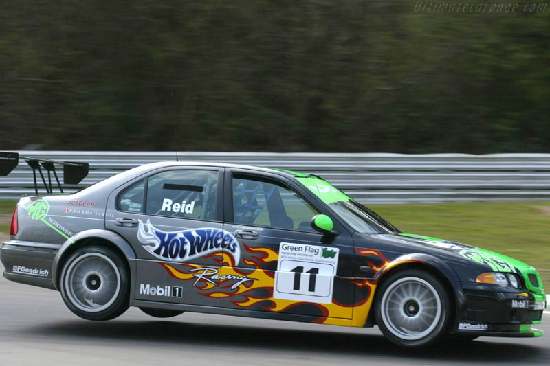 MG ZS EX260