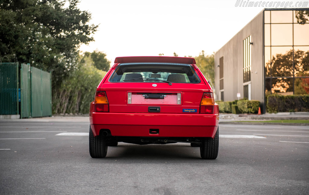 Lancia Delta HF Integrale Evo 2