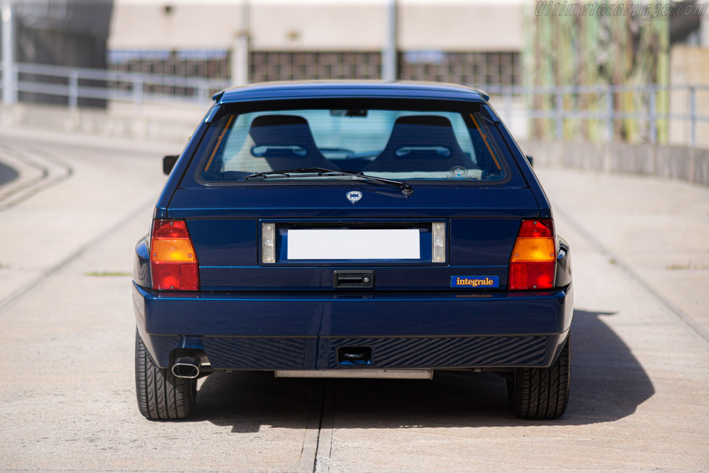 Lancia Delta HF Integrale Evo 2