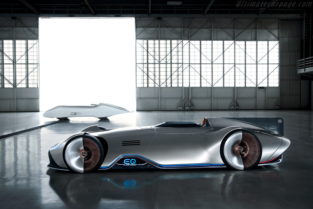 Mercedes-Benz Vision EQ Silver Arrow