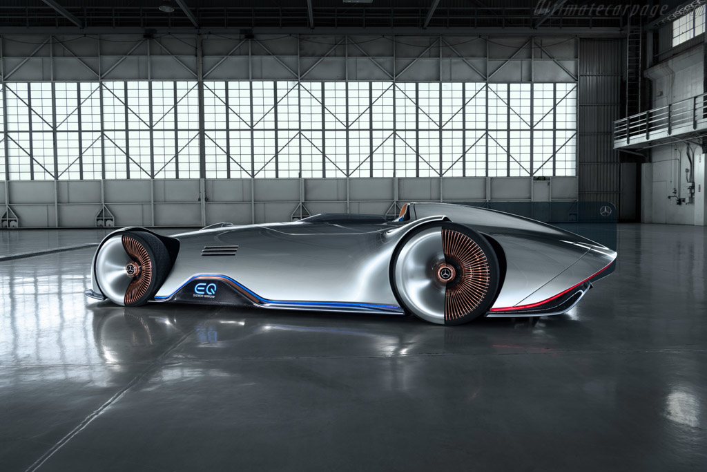 Mercedes-Benz Vision EQ Silver Arrow