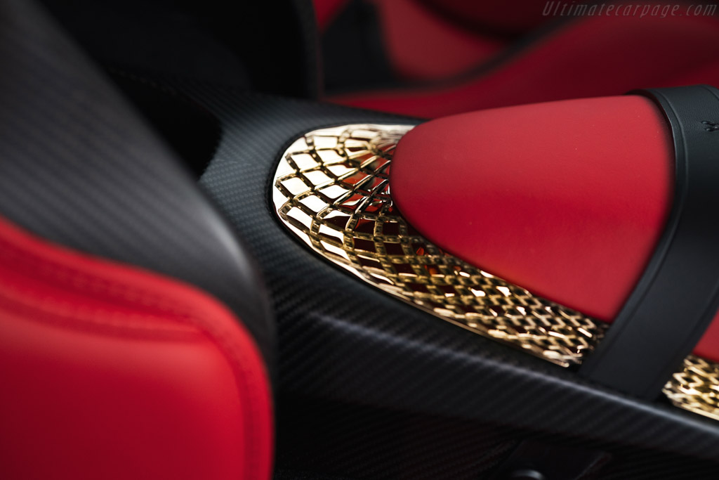 Aston Martin DBS GT Zagato