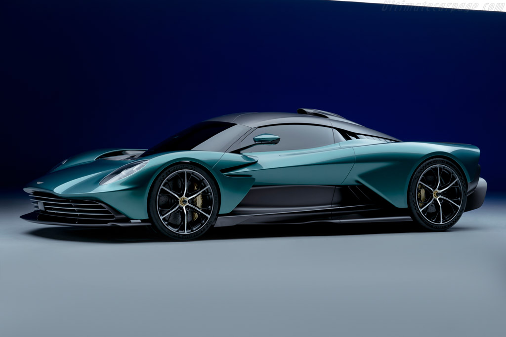 Aston Martin Valhalla