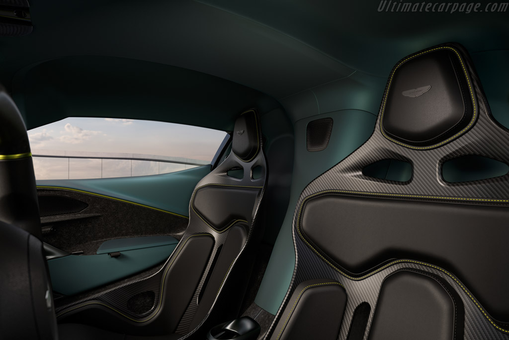 Aston Martin Valhalla