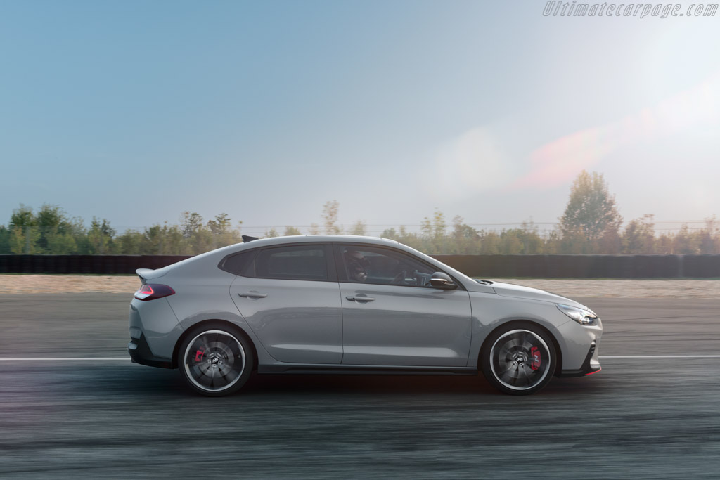 Hyundai i30 Fastback N