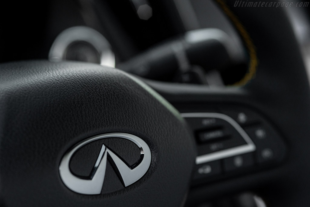 Infiniti Project Black S Prototype