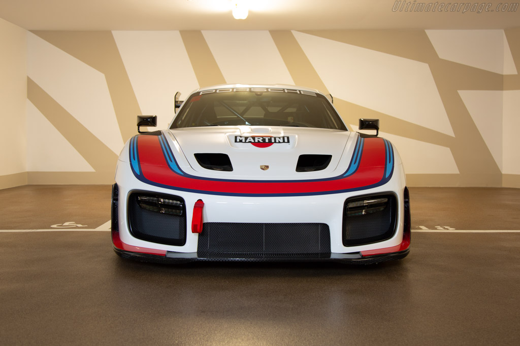 Porsche 935