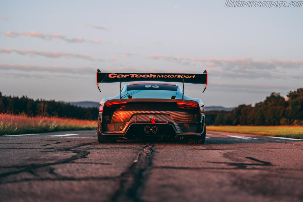 Porsche 935