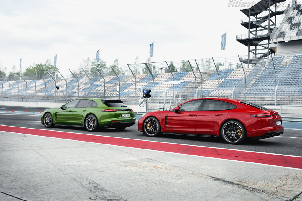 Porsche Panamera GTS