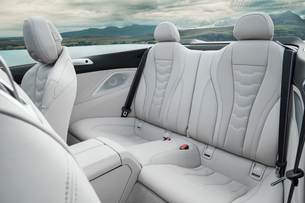 BMW M850i xDrive Cabriolet