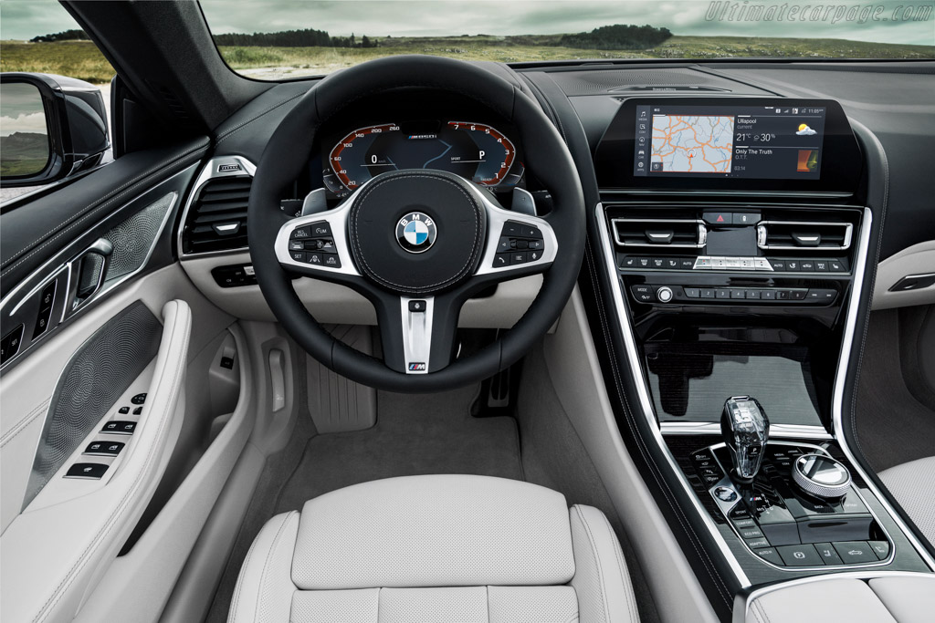 BMW M850i xDrive Cabriolet