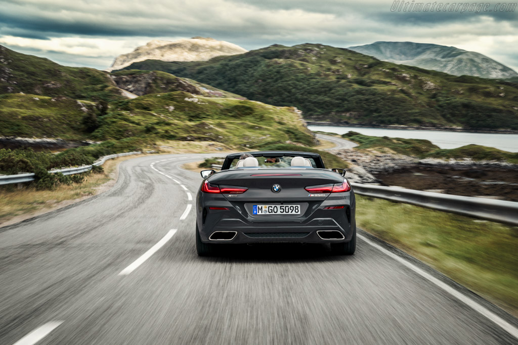 BMW M850i xDrive Cabriolet