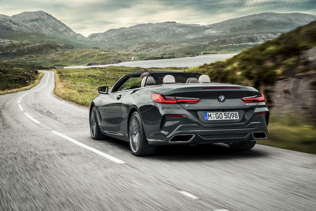 BMW M850i xDrive Cabriolet
