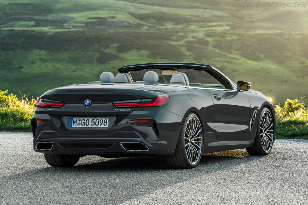 BMW M850i xDrive Cabriolet