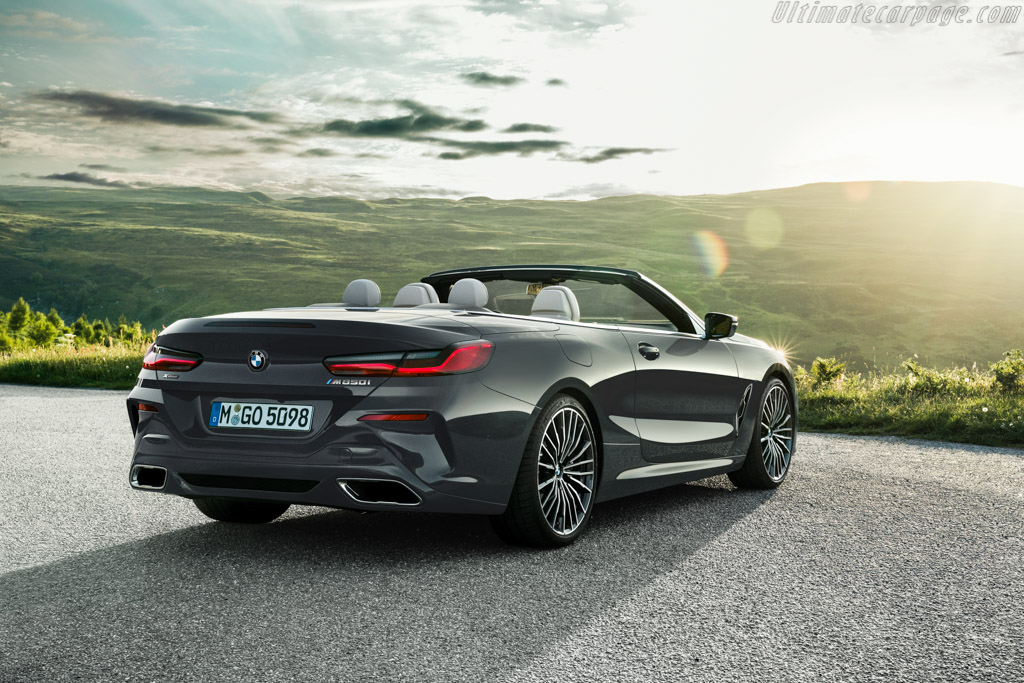 BMW M850i xDrive Cabriolet