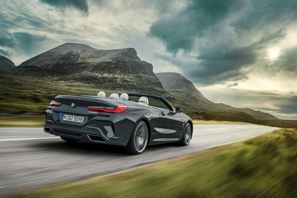 BMW M850i xDrive Cabriolet