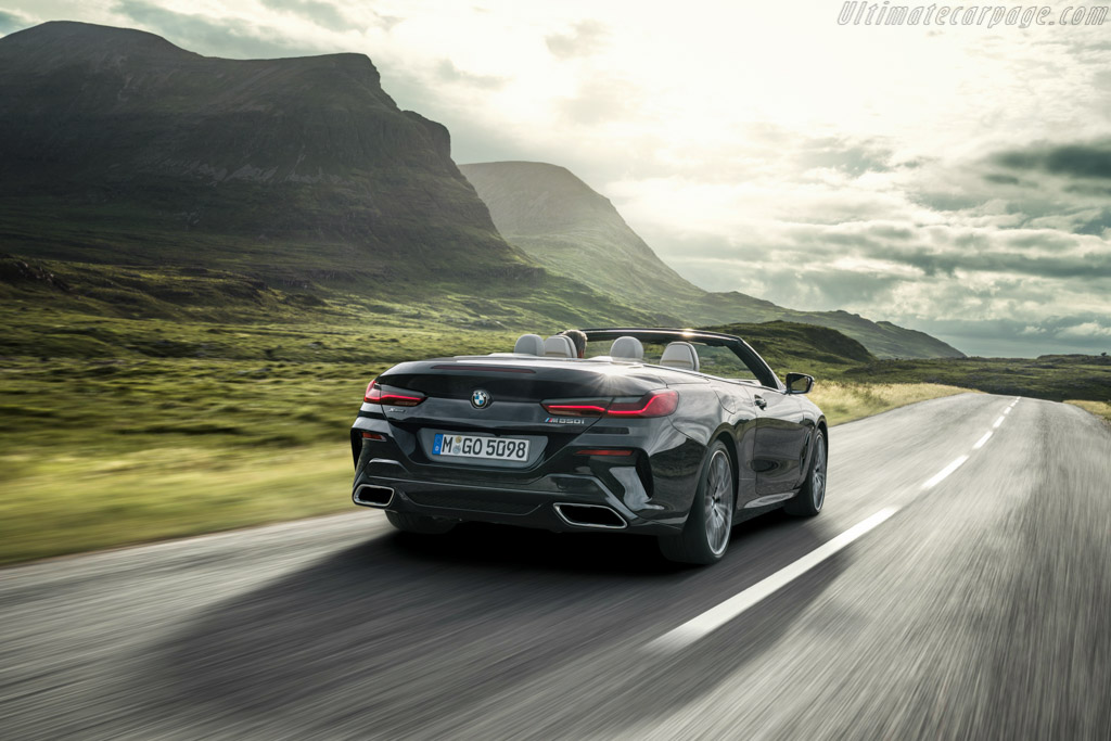 BMW M850i xDrive Cabriolet