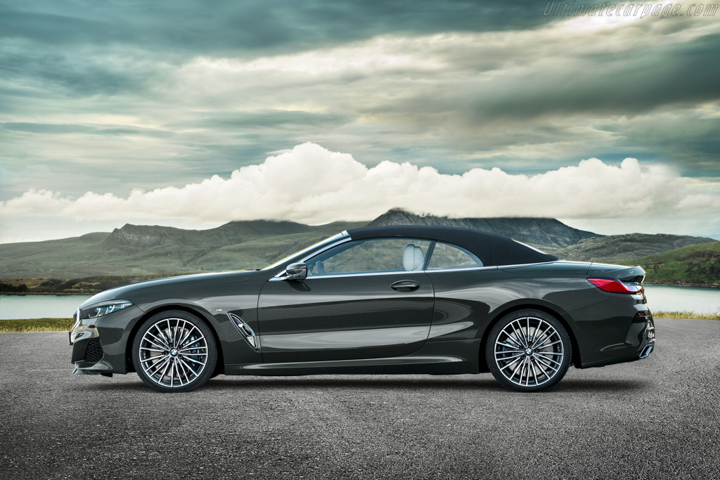 BMW M850i xDrive Cabriolet