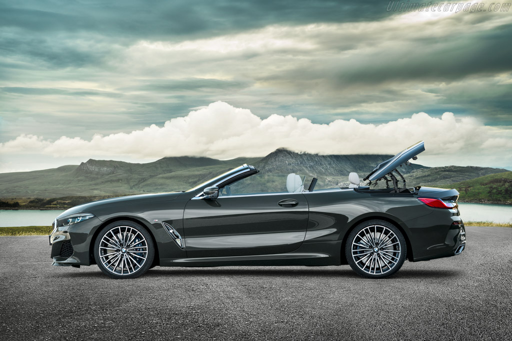 BMW M850i xDrive Cabriolet